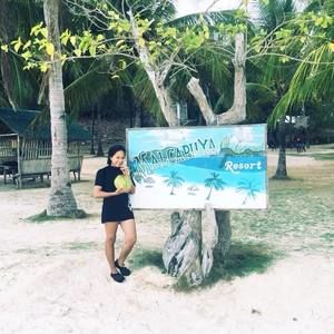 Meet your Posher, Roxan arra